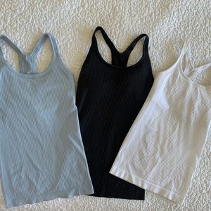 Lululemon tank tops (set of 3 / like new)